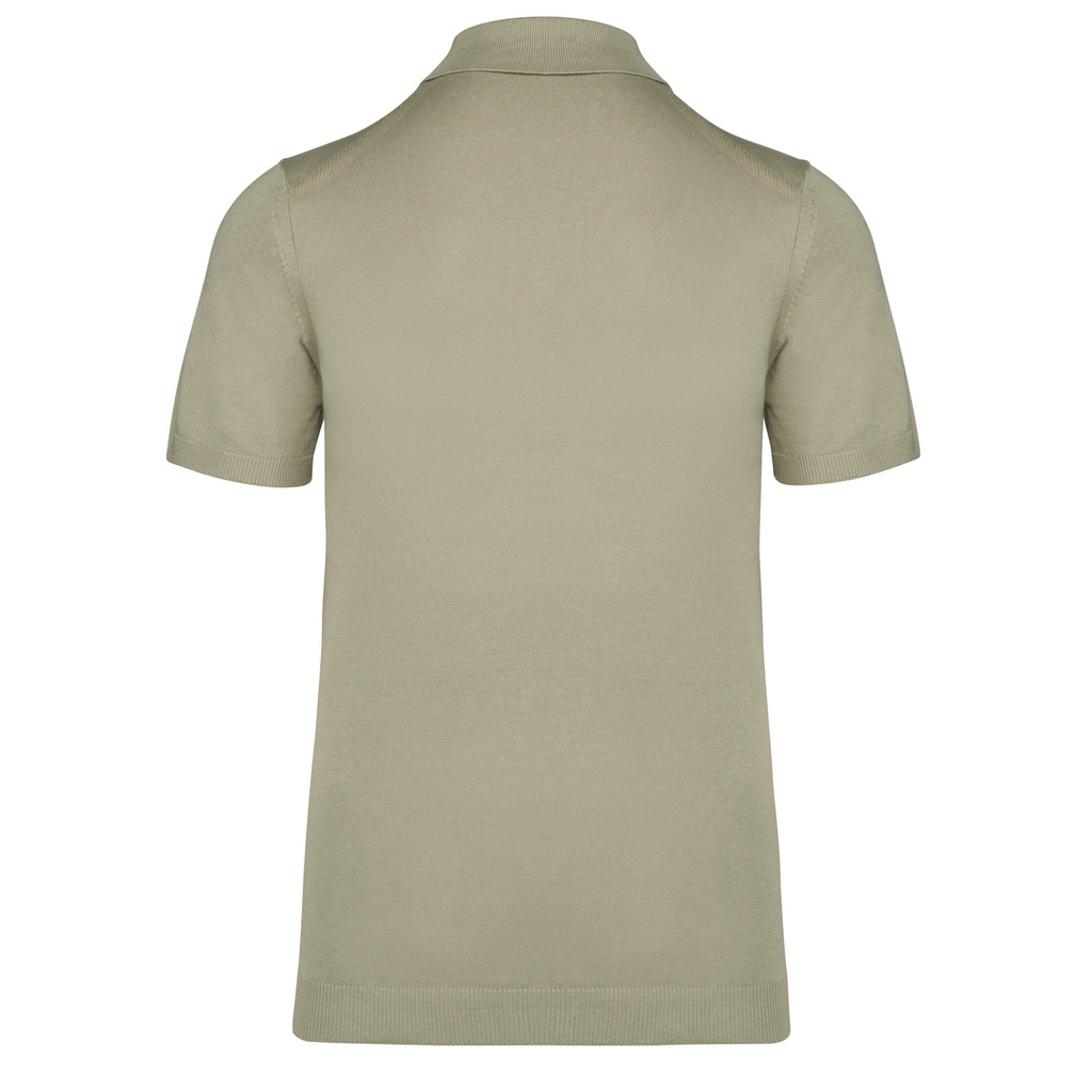 Almond-green